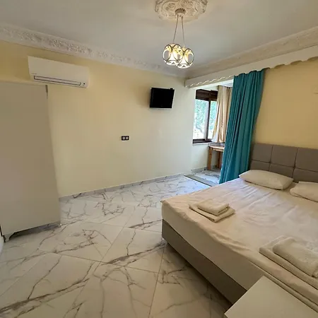 Palm Отель Чирали